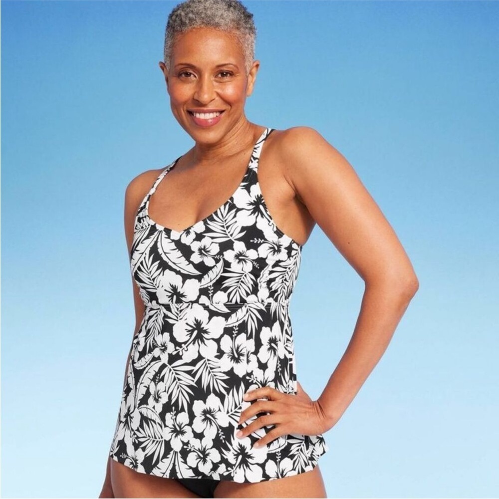 NWT Lands' End Tankini Set Size XS (2-4) Black White Floral Tummy Control